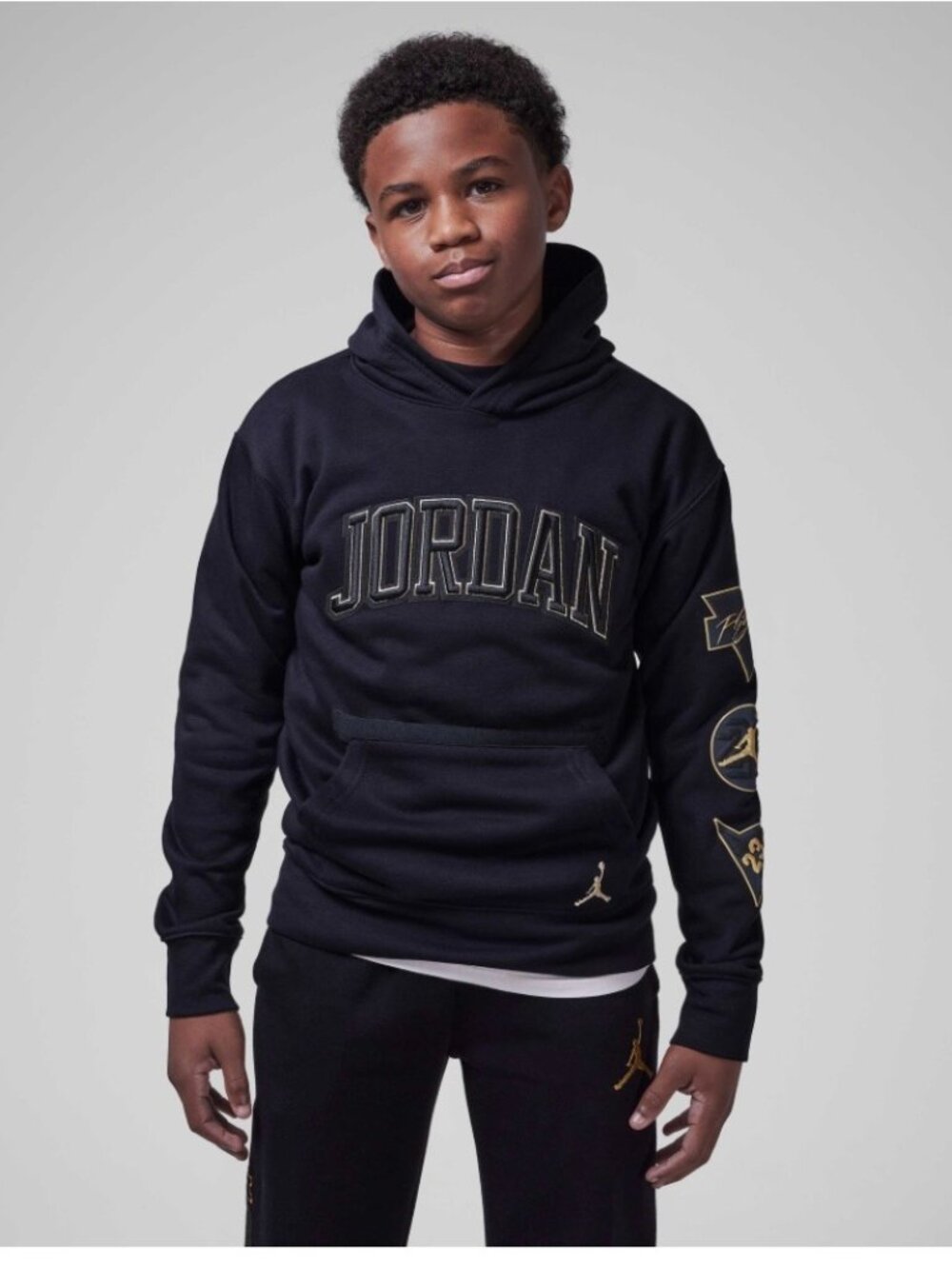 Jordan See Me Shine Pullover Hoodie Boys SMALL (8-10 years) Black